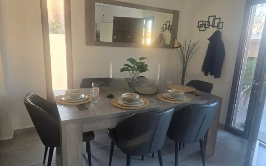 Revente - Villa -
Rojales - Inland