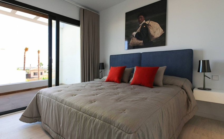 Revente - Villa -
Rojales - Inland