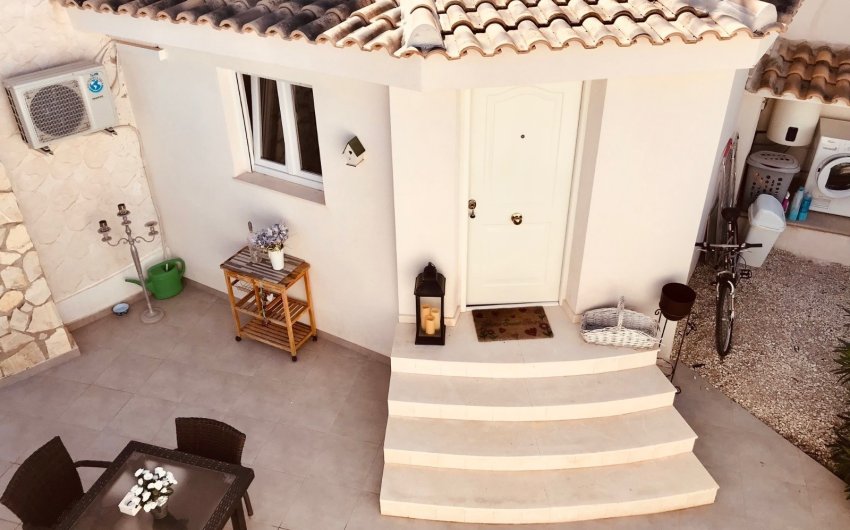 Revente - Villa -
Rojales - Inland