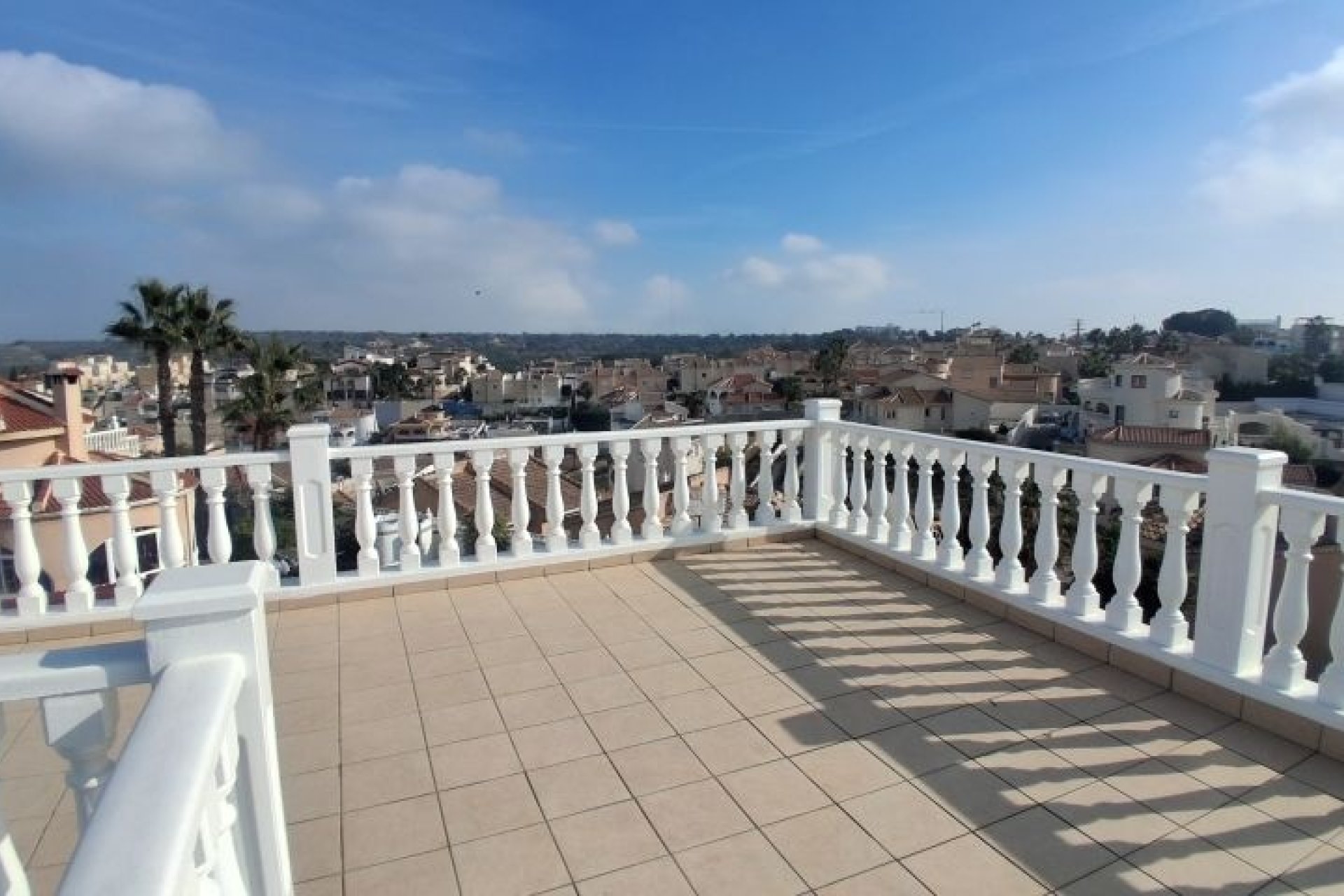 Revente - Villa -
Rojales - Inland