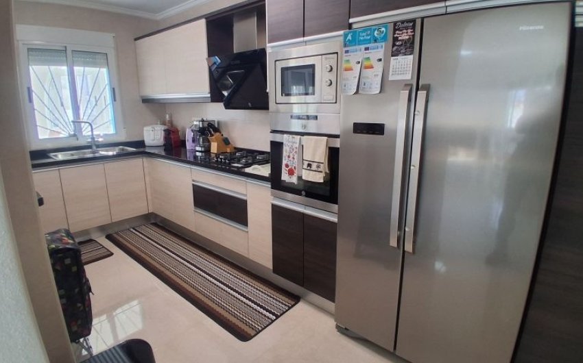 Revente - Villa -
Rojales - Inland