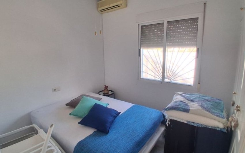 Revente - Villa -
Rojales - Inland