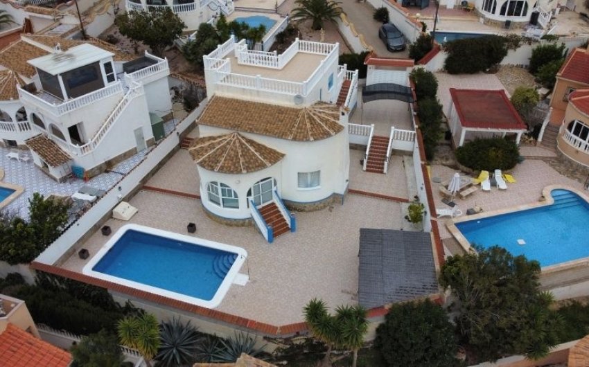 Revente - Villa -
Rojales - Inland