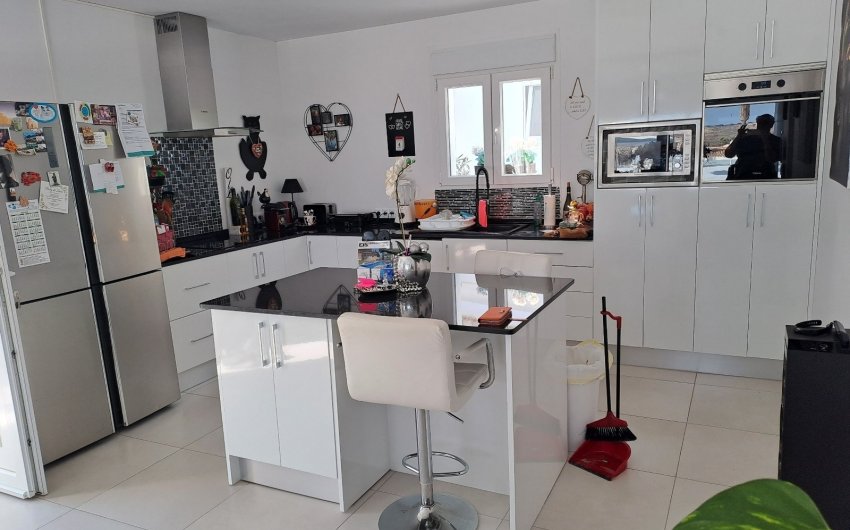 Revente - Villa -
Rojales - Inland