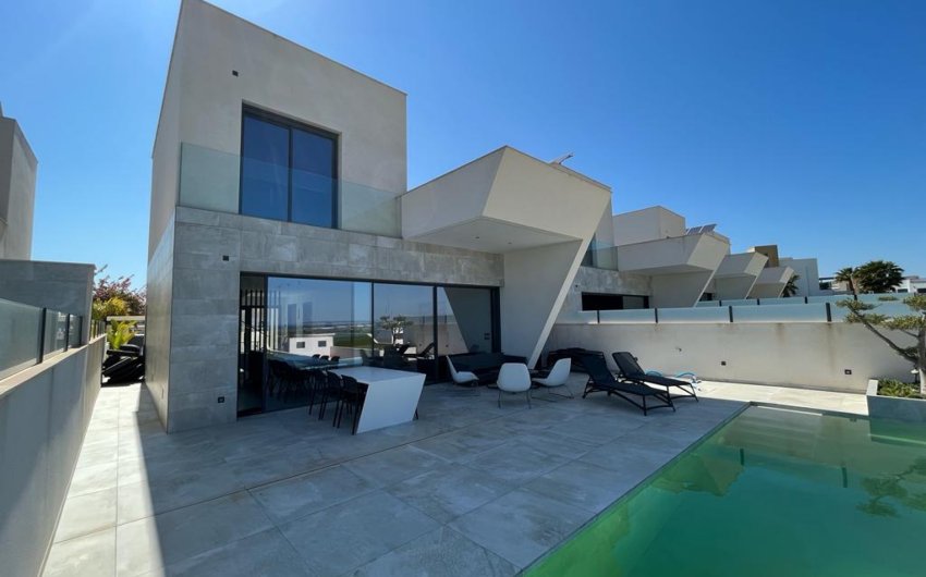 Revente - Villa -
Rojales - Inland