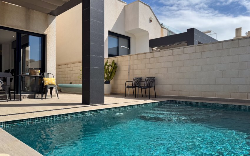 Revente - Villa -
Rojales - Inland