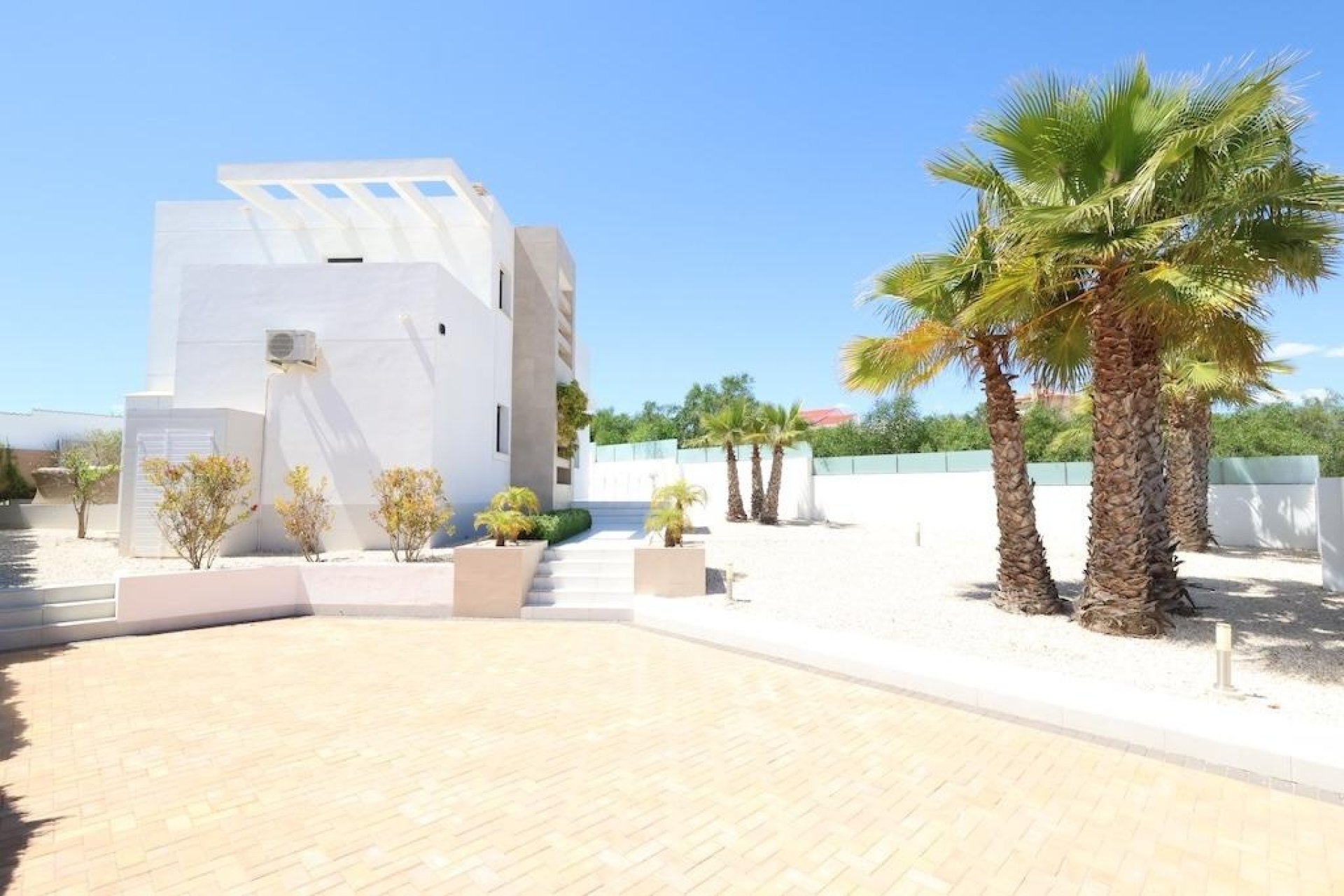 Revente - Villa -
Rojales - Inland