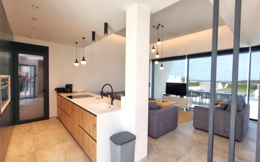 Revente - Villa -
Rojales - Inland