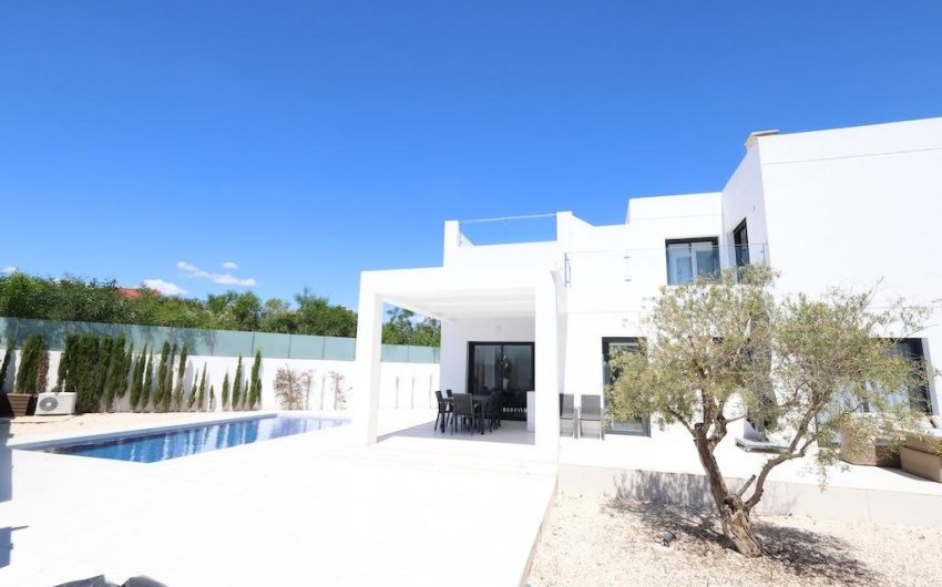 Revente - Villa -
Rojales - Inland
