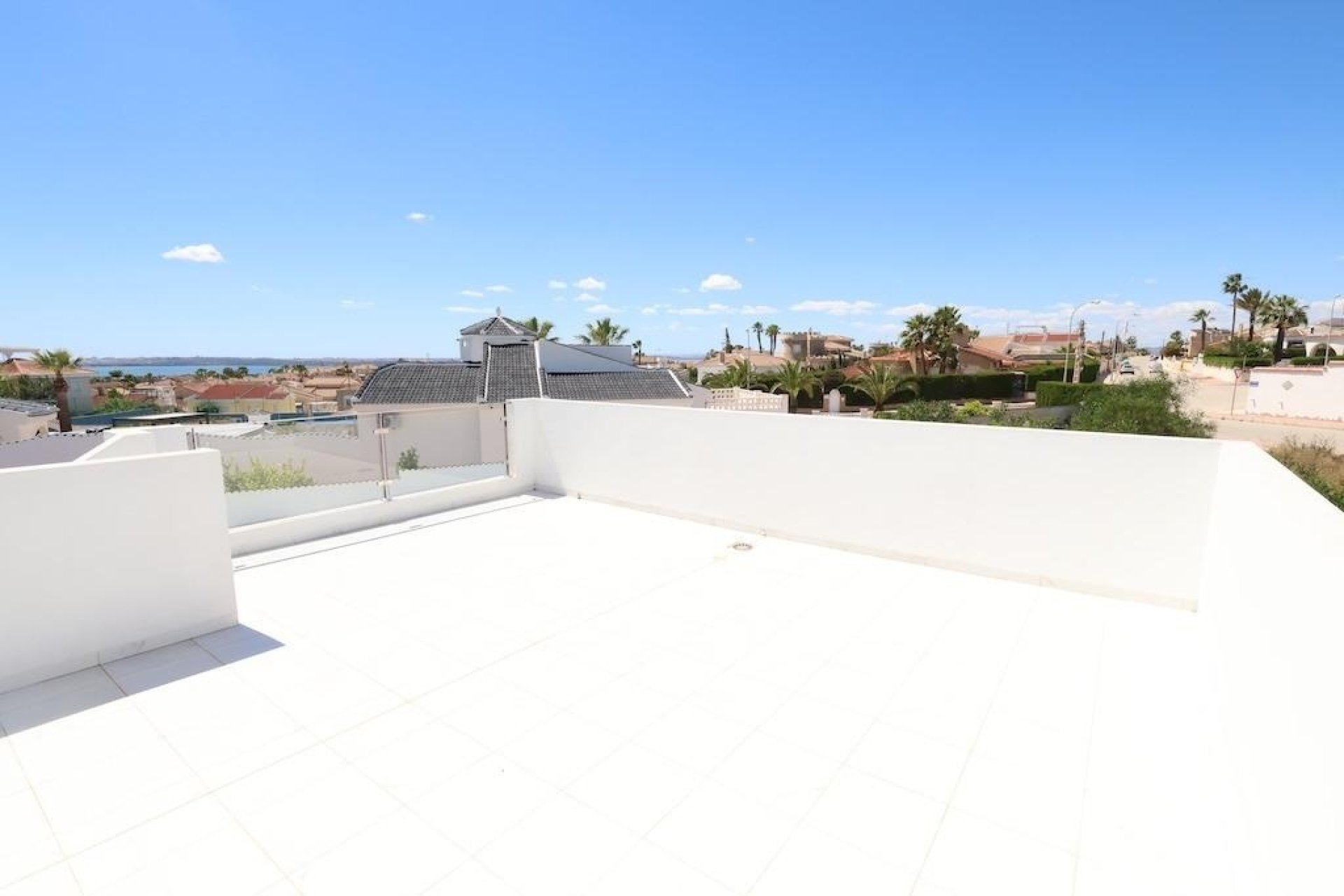 Revente - Villa -
Rojales - Inland