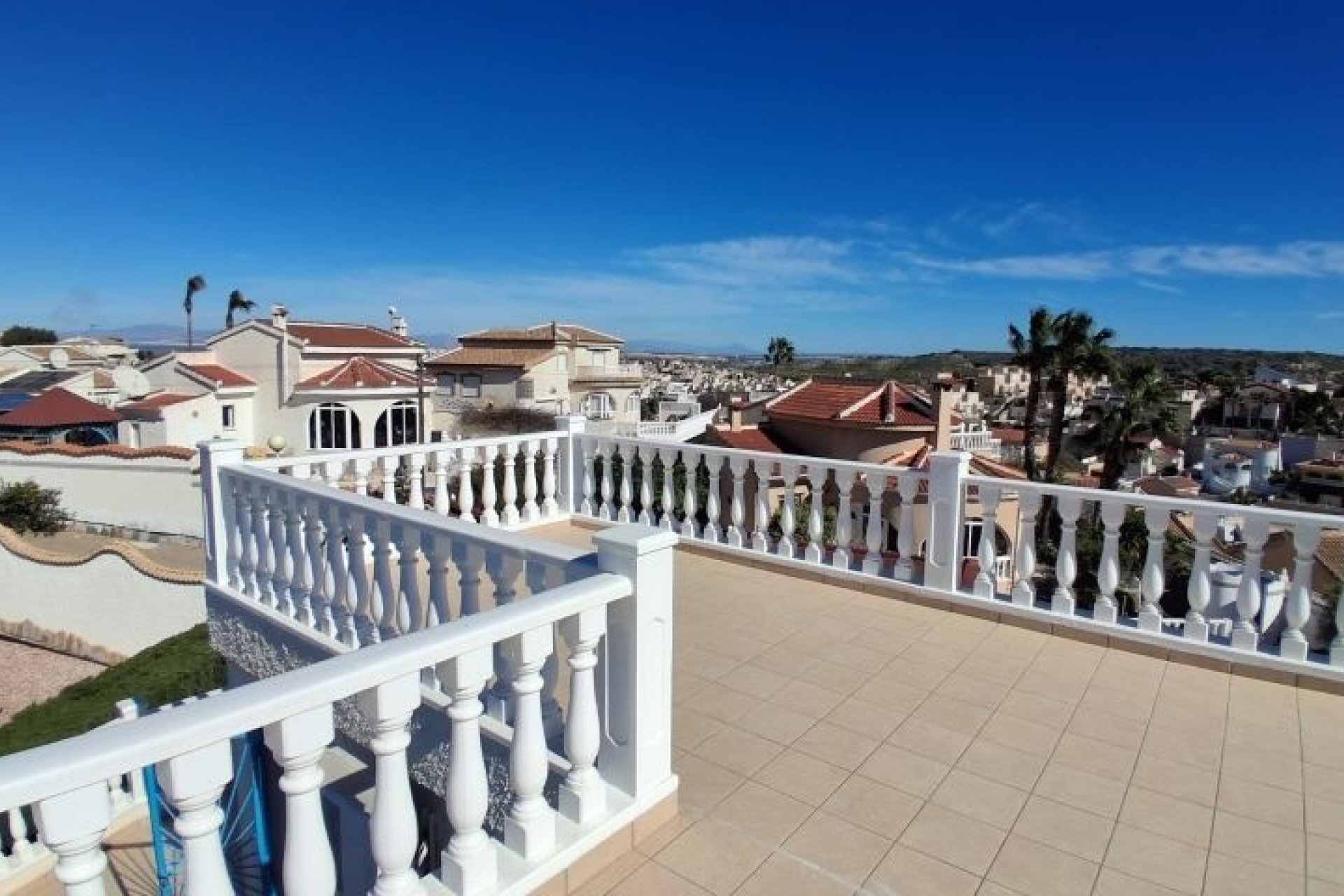 Revente - Villa -
Rojales - Inland