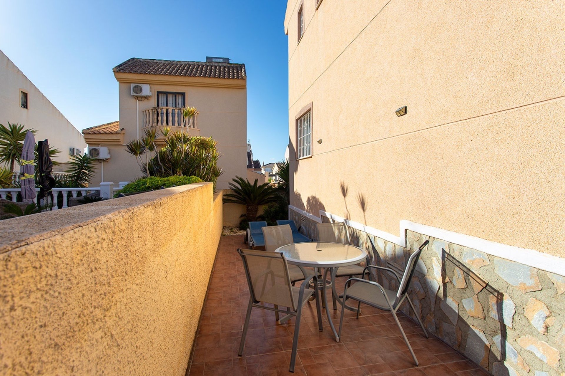 Revente - Villa -
Rojales - Pueblo