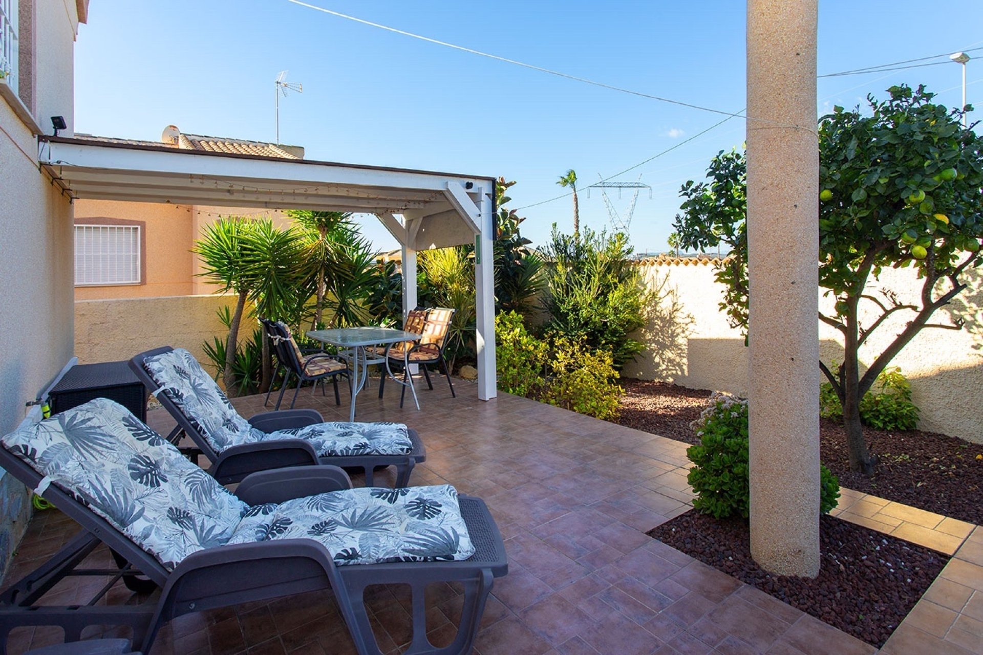 Revente - Villa -
Rojales - Pueblo