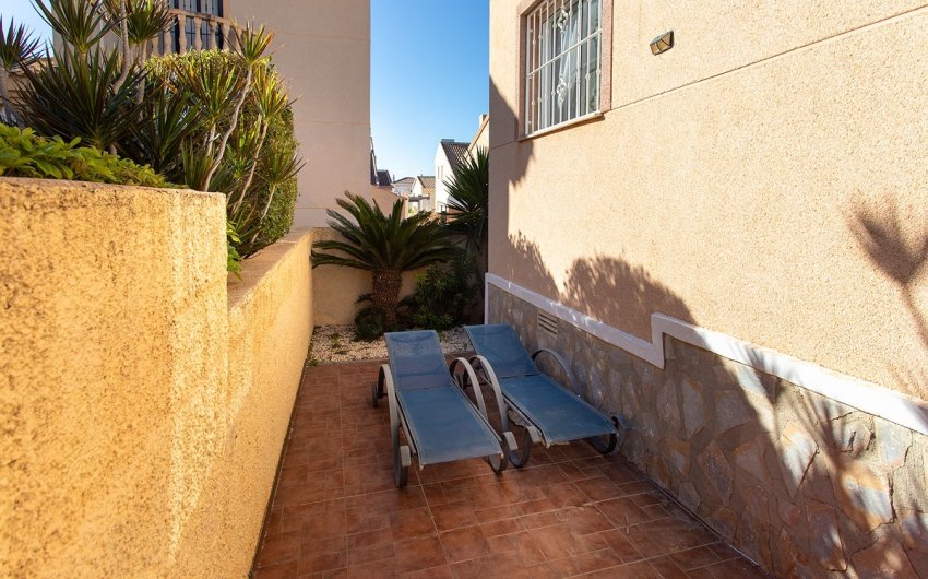 Revente - Villa -
Rojales - Pueblo