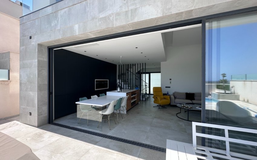 Revente - Villa -
Rojales