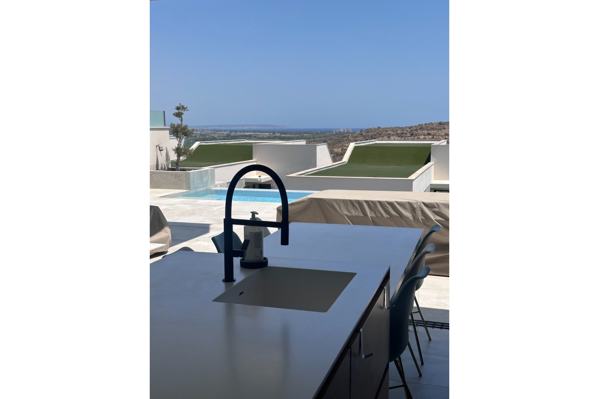 Revente - Villa -
Rojales