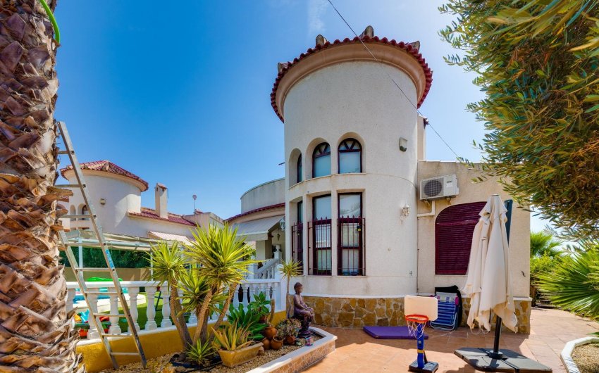 Revente - Villa -
San Fulgencio - Costa Blanca