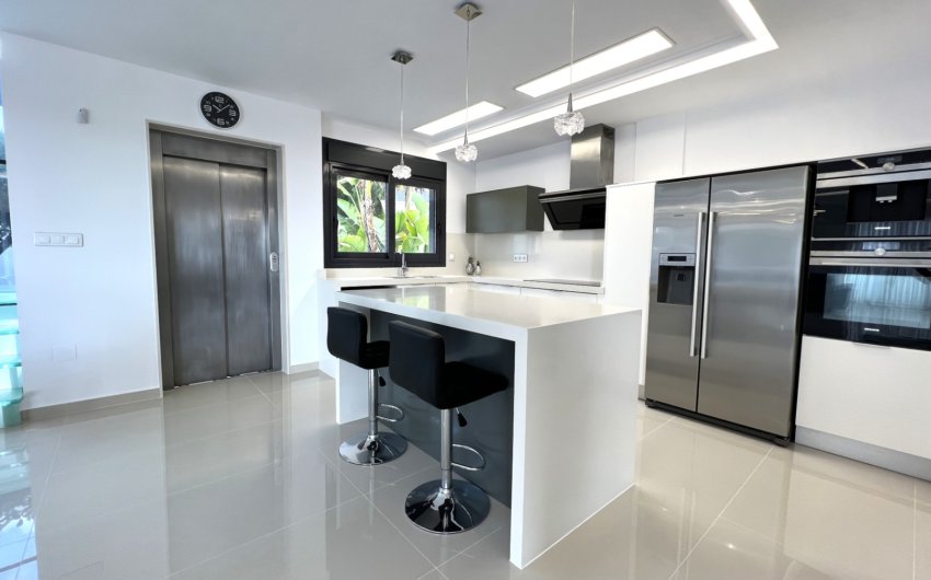 Revente - Villa -
San Miguel de Salinas - Costa Blanca Sur