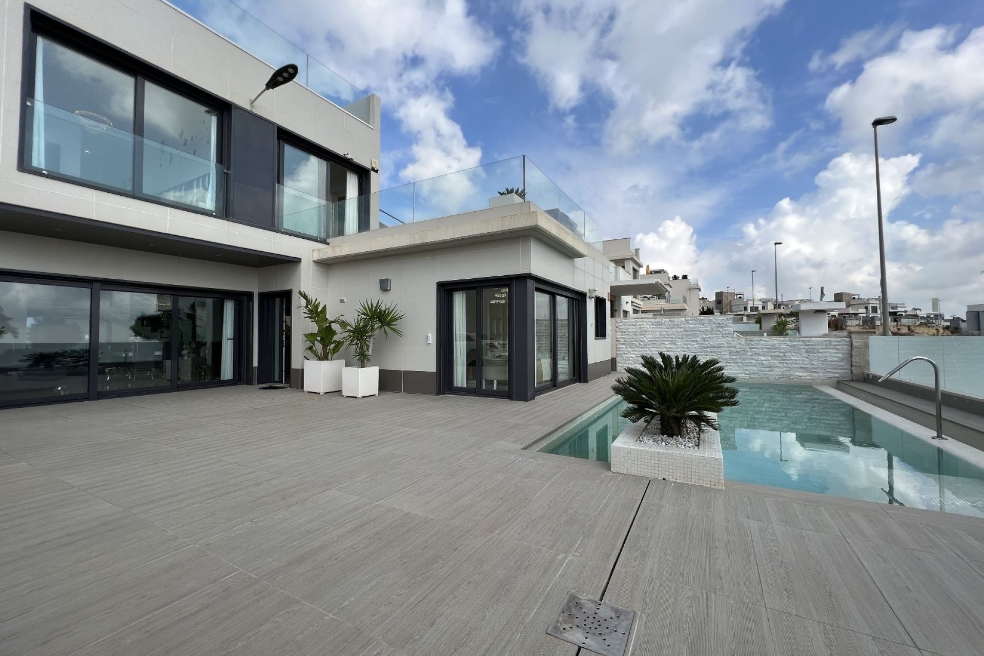 Revente - Villa -
San Miguel de Salinas - Costa Blanca