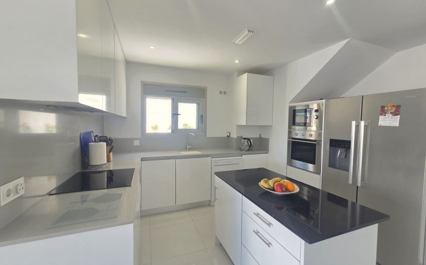 Revente - Villa -
San Miguel de Salinas - Inland
