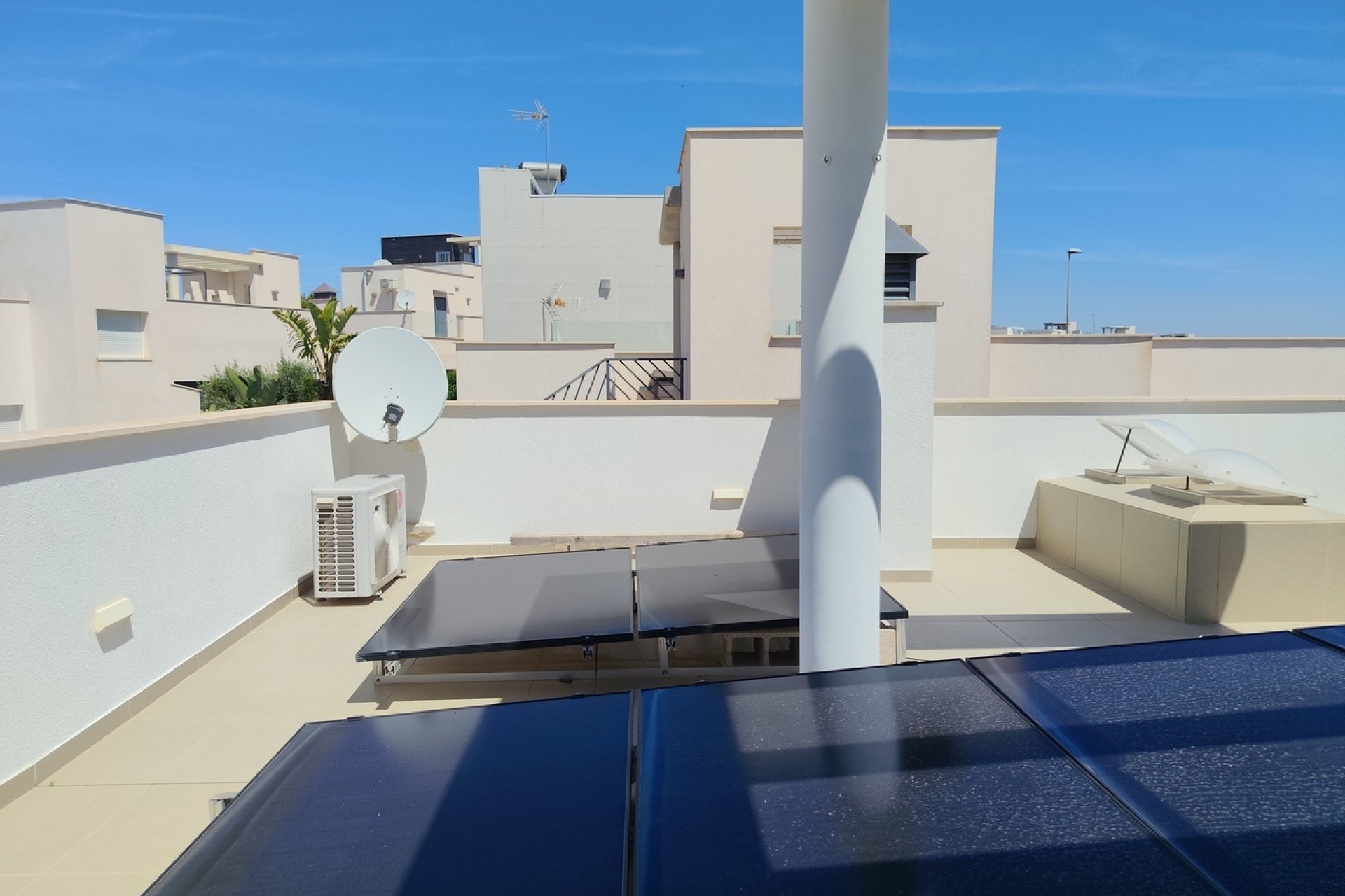Revente - Villa -
San Miguel de Salinas - Inland