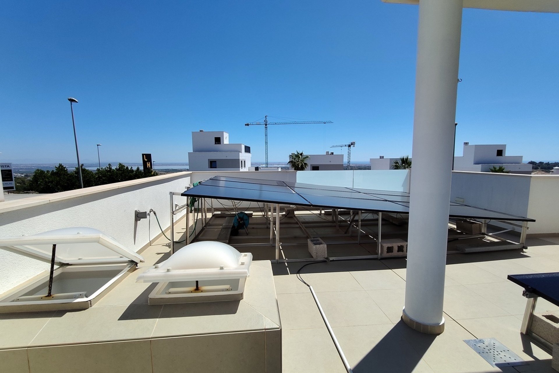 Revente - Villa -
San Miguel de Salinas - Inland