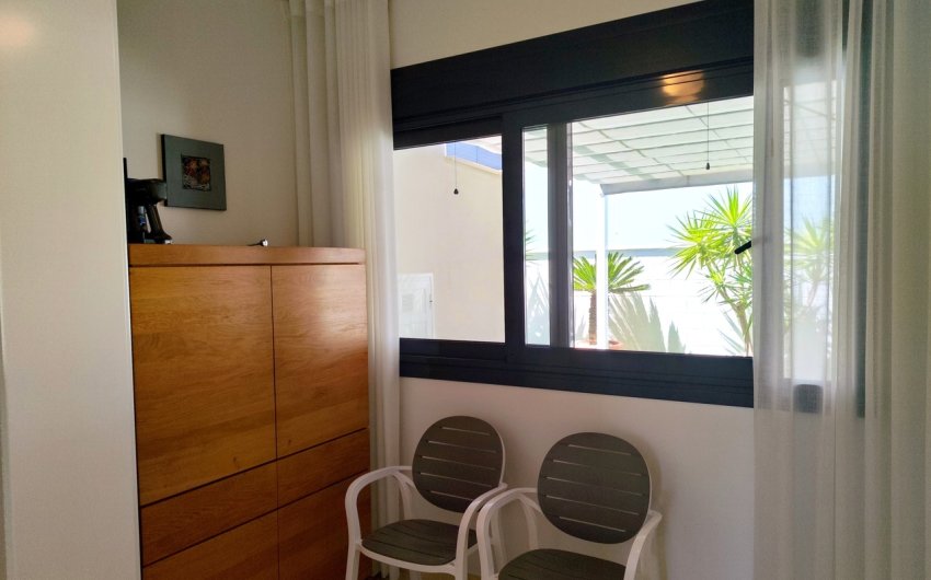 Revente - Villa -
San Miguel de Salinas - Inland