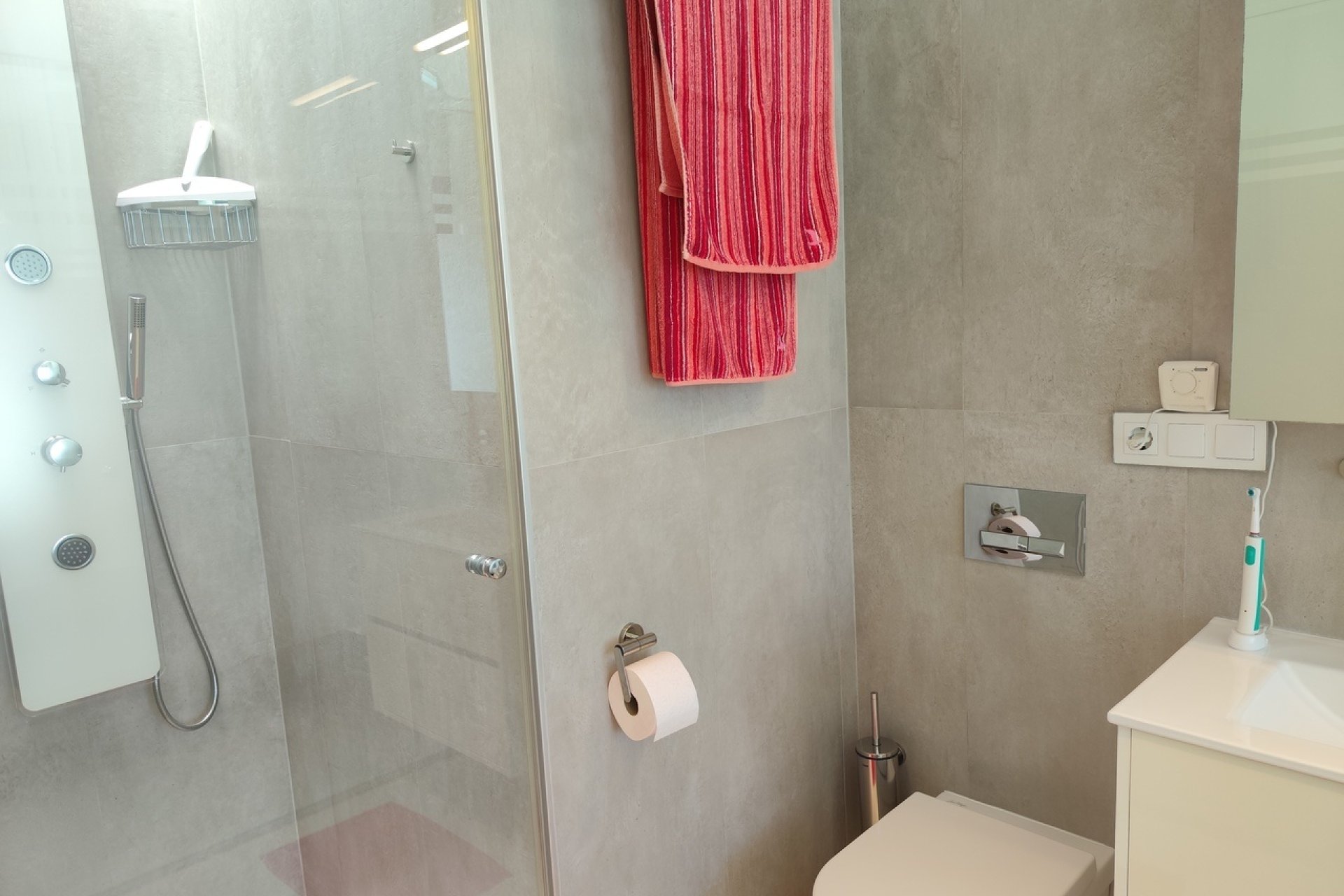 Revente - Villa -
San Miguel de Salinas - Inland