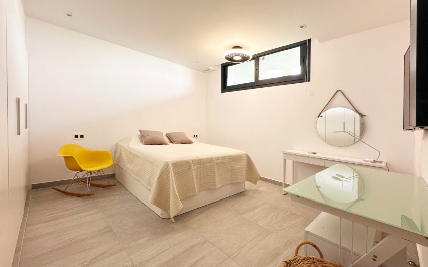 Revente - Villa -
San Miguel de Salinas - Inland