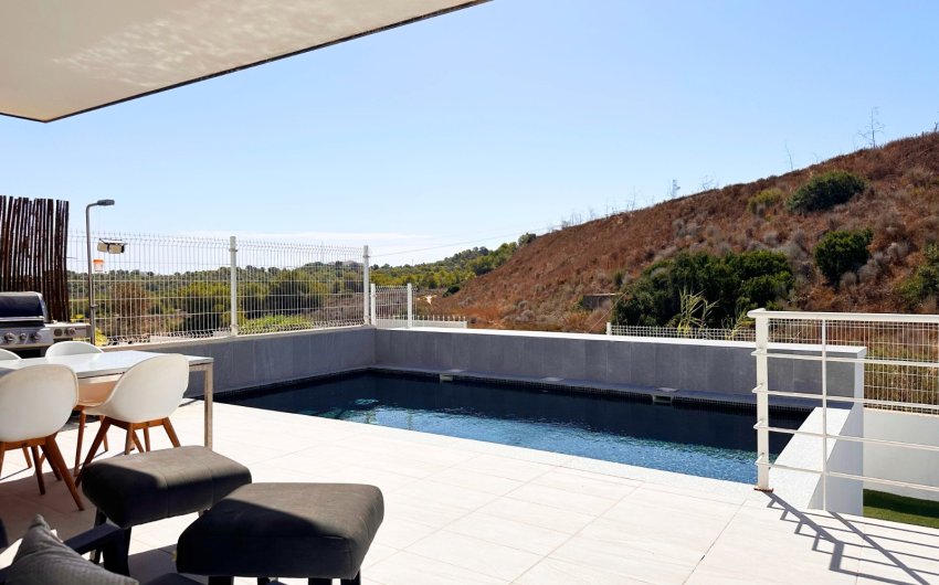 Revente - Villa -
San Miguel de Salinas - Inland