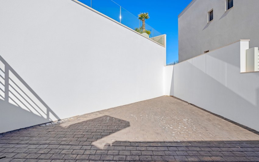 Revente - Villa -
San Miguel de Salinas - Inland