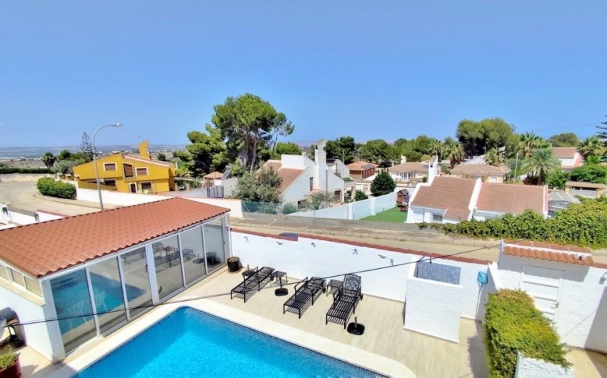 Revente - Villa -
San Miguel de Salinas - Inland