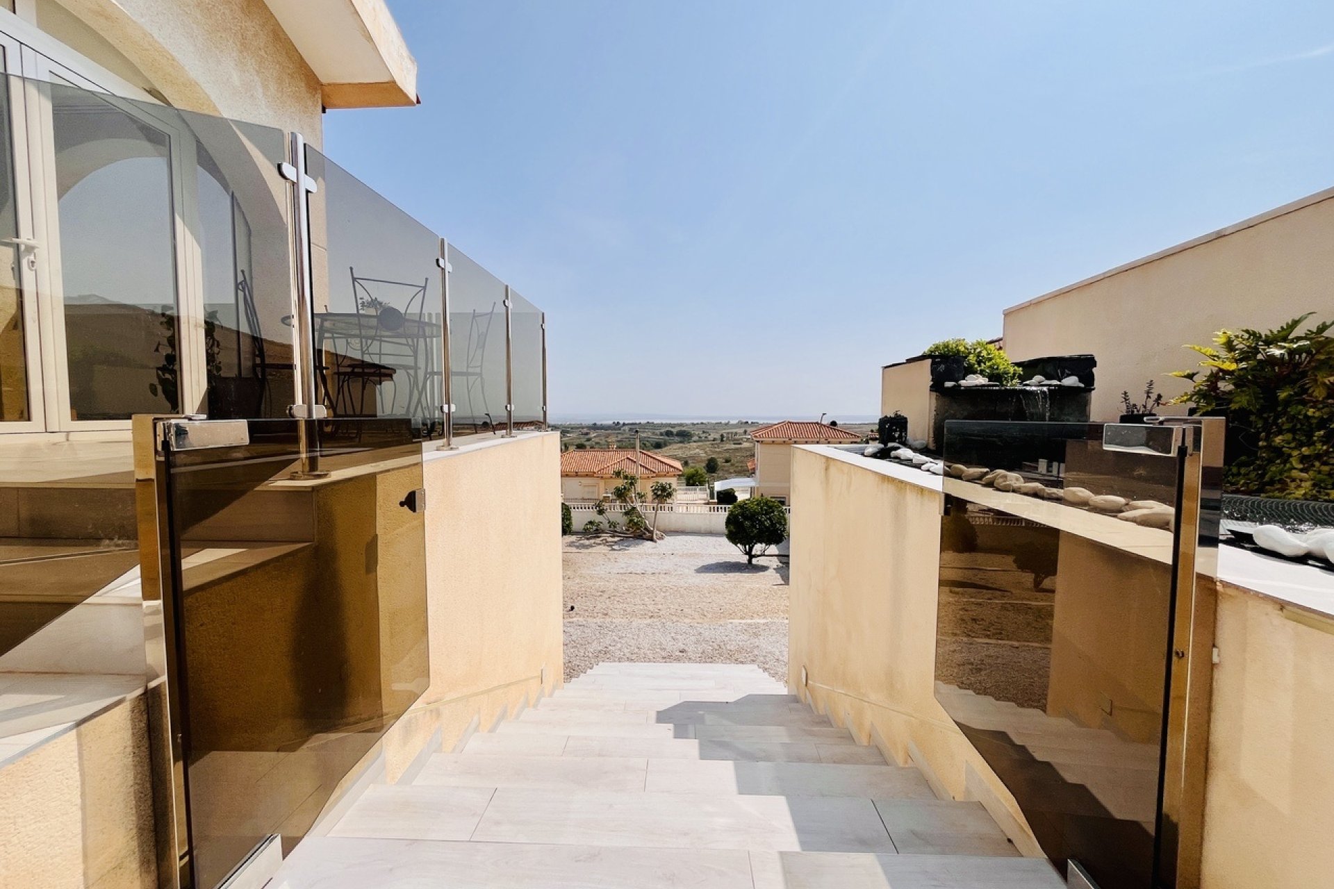 Revente - Villa -
San Miguel de Salinas - Inland