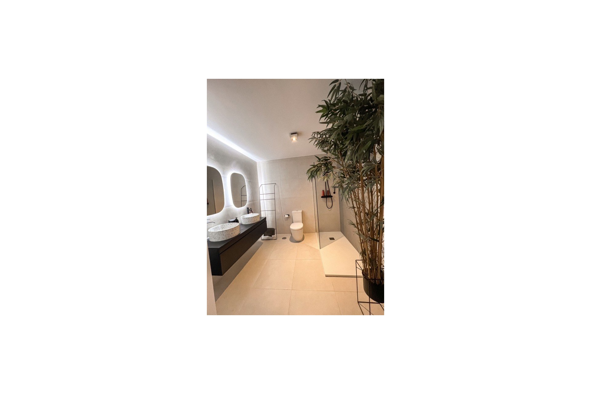 Revente - Villa -
San Miguel de Salinas - Inland