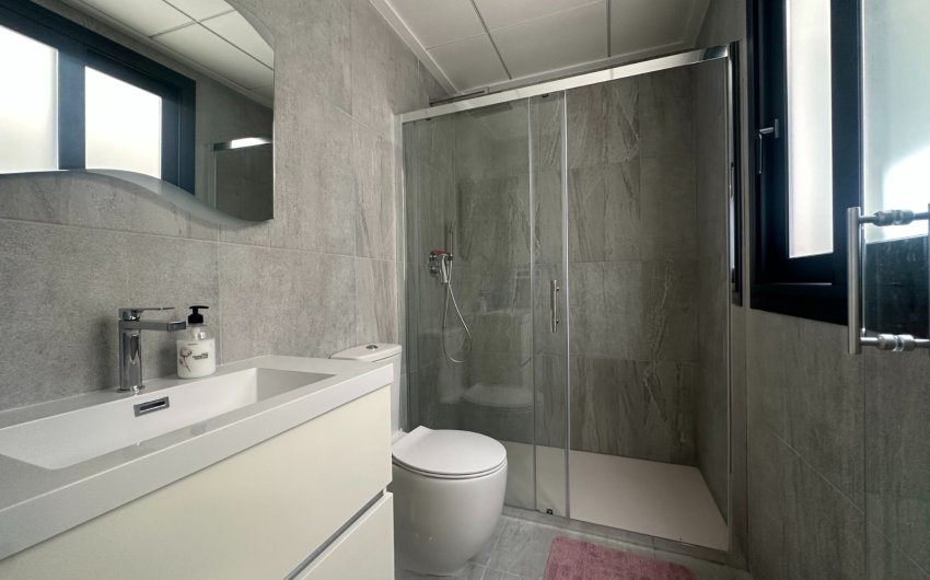 Revente - Villa -
San Miguel de Salinas - Inland