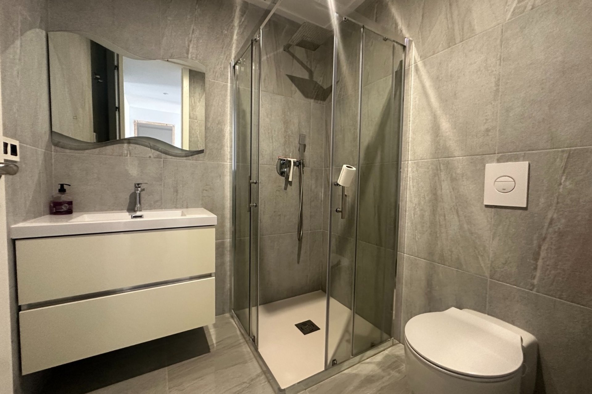 Revente - Villa -
San Miguel de Salinas - Inland