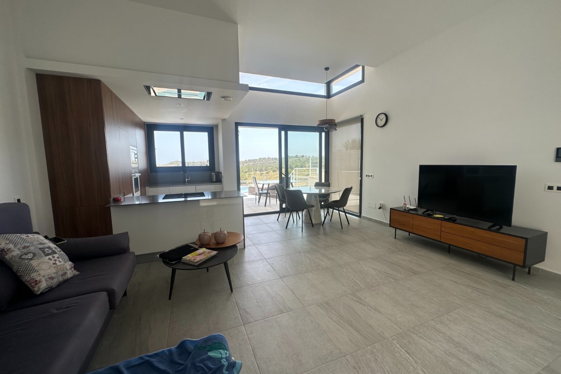 Revente - Villa -
San Miguel de Salinas - Inland