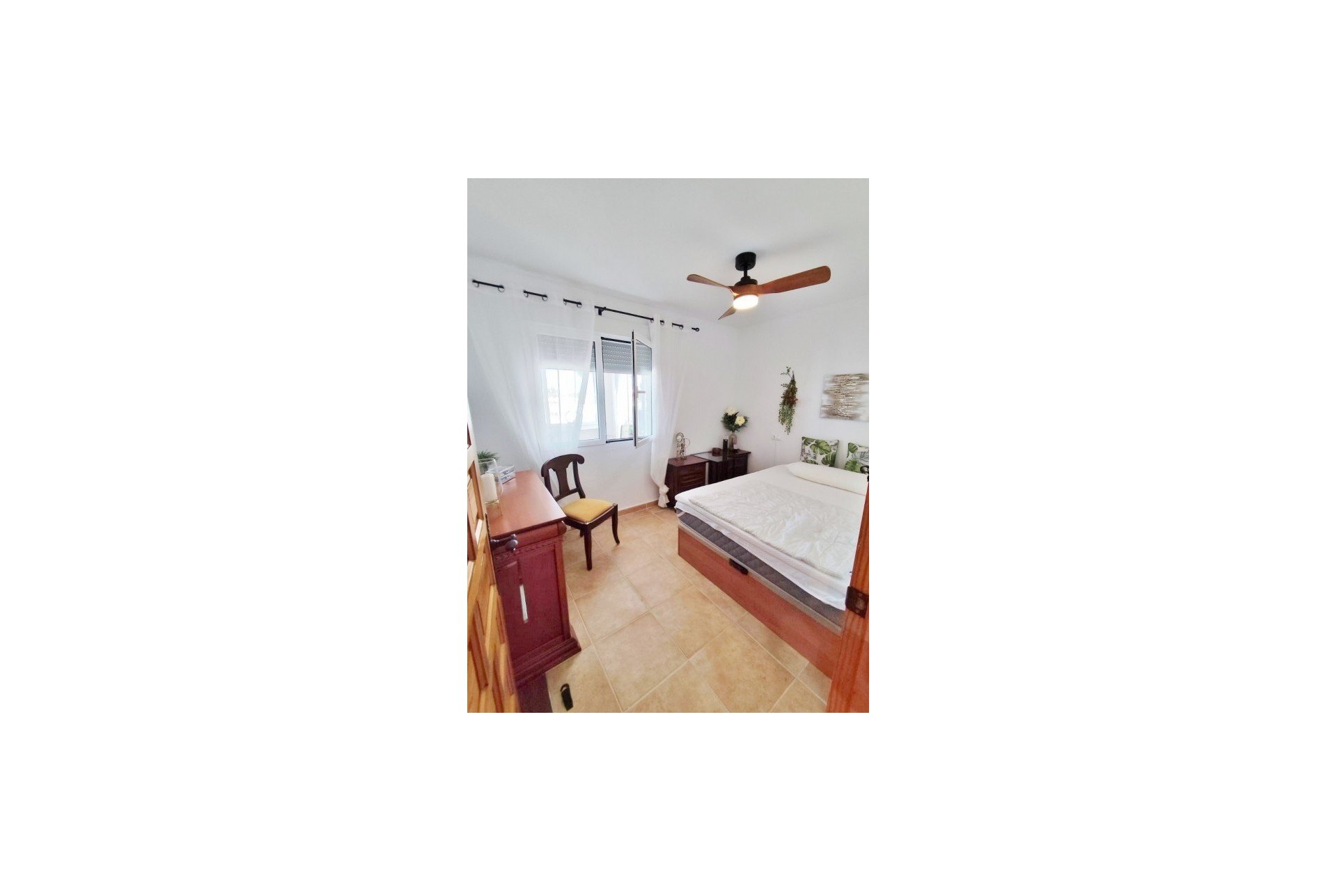 Revente - Villa -
San Miguel de Salinas - Inland