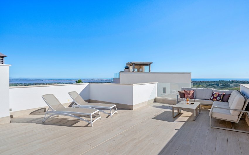 Revente - Villa -
San Miguel de Salinas - Inland