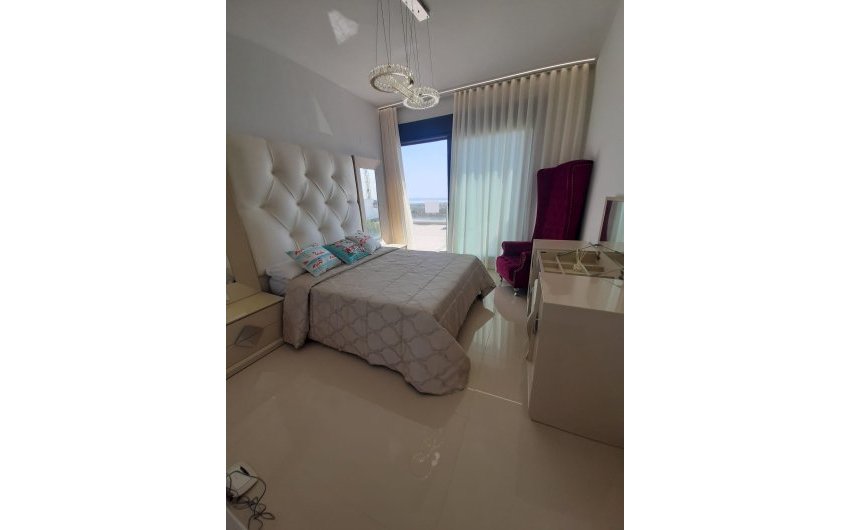 Revente - Villa -
San Miguel de Salinas - Inland