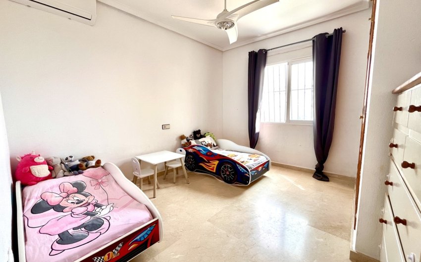 Revente - Villa -
San Miguel de Salinas - Inland
