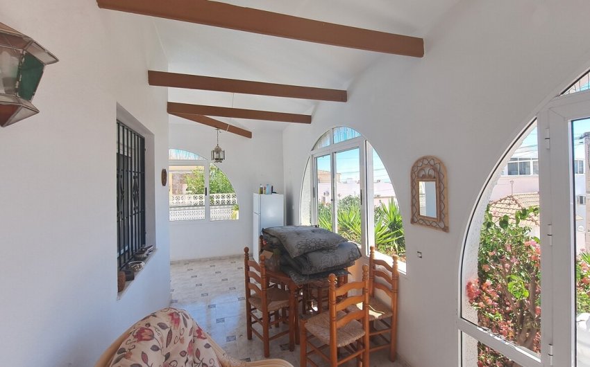Revente - Villa -
San Miguel de Salinas - Inland