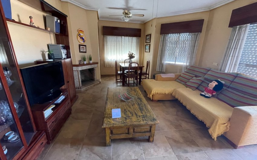 Revente - Villa -
San Miguel de Salinas - Inland