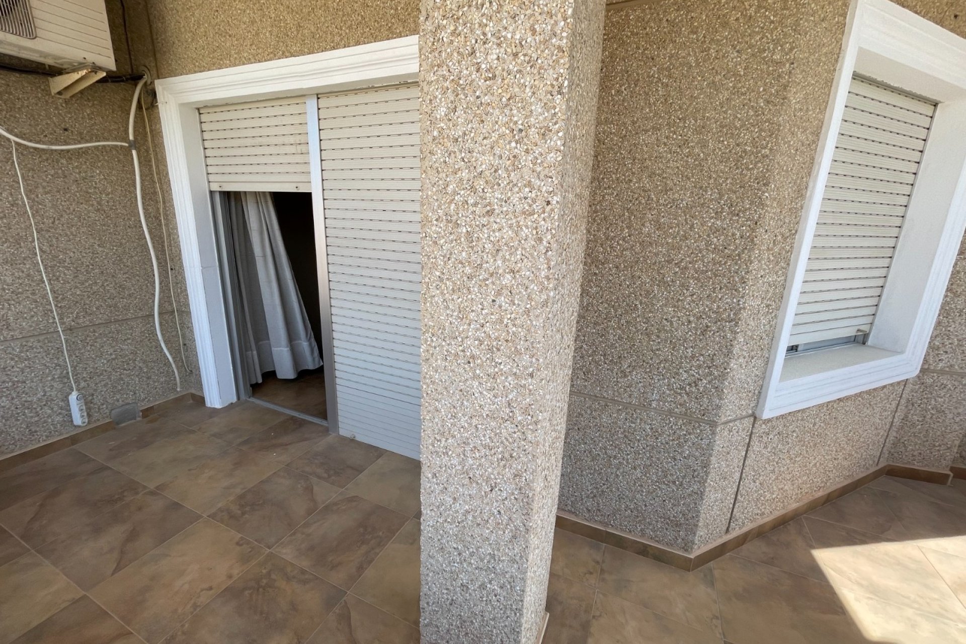 Revente - Villa -
San Miguel de Salinas - Inland