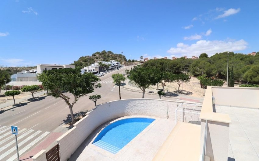 Revente - Villa -
San Miguel de Salinas - Inland