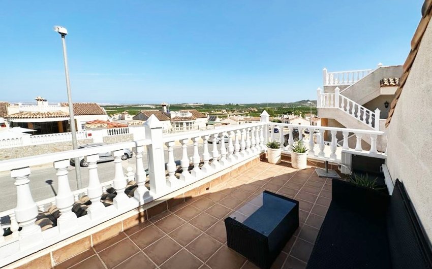 Revente - Villa -
San Miguel de Salinas - Inland