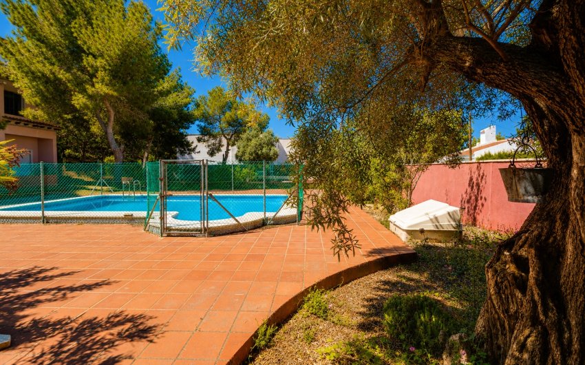 Revente - Villa -
San Miguel de Salinas - Inland