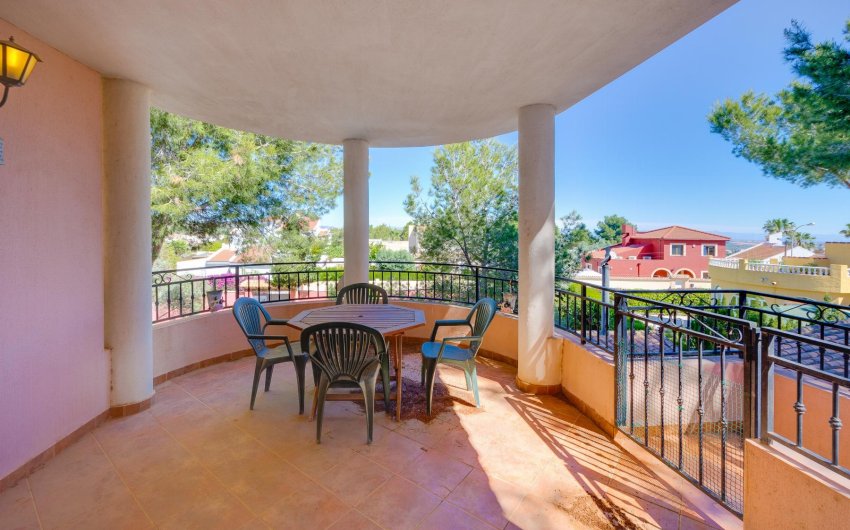 Revente - Villa -
San Miguel de Salinas - Inland