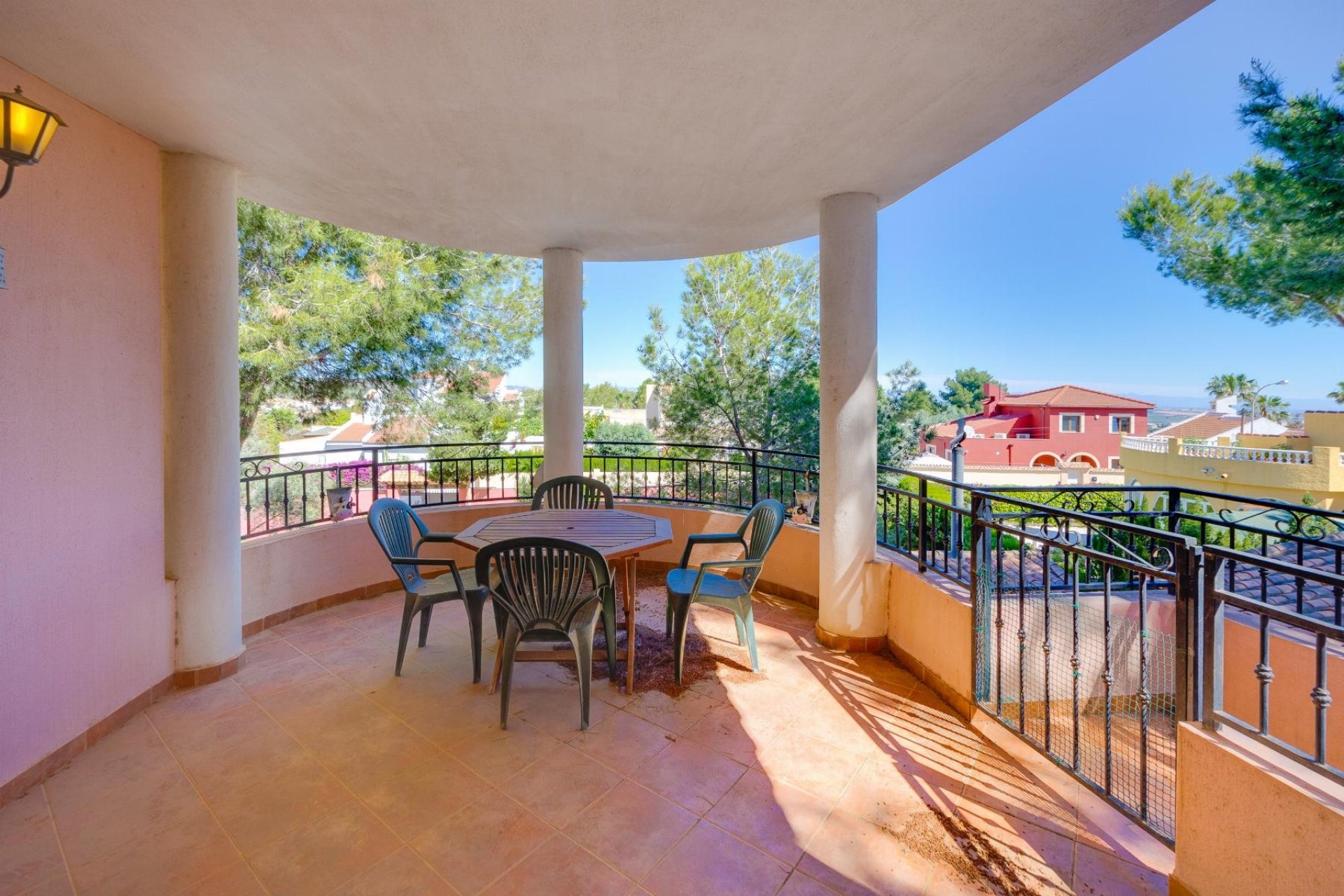Revente - Villa -
San Miguel de Salinas - Inland