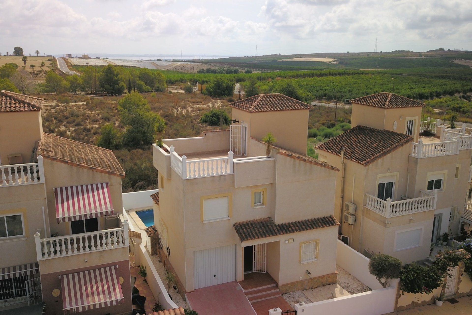 Revente - Villa -
San Miguel de Salinas - Lake View Mansions